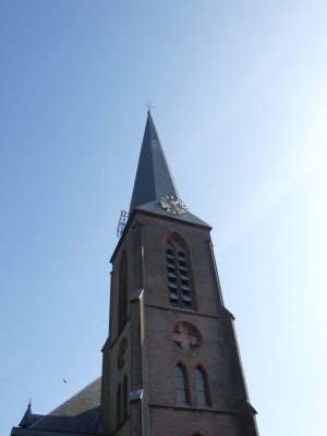 Everdingen, RK hh Petrus en Paulus kerk 13, 2011.jpg