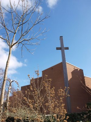IJsselstein, PKN prot gem Ontmoetingskerk 11, 2011.jpg