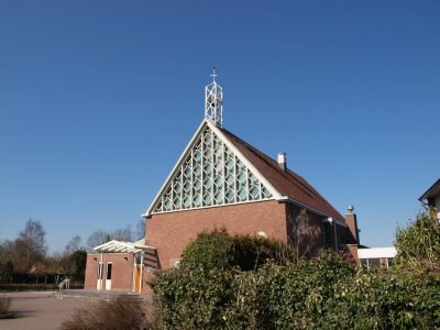 Lopik, geref kerk 16, 2011.jpg