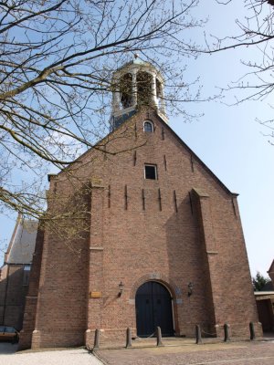 Waarder, PKN NH kerk 10, 2011.jpg