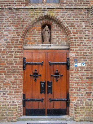 Asselt, RK h Dionysiuskerk 19, 2011.jpg