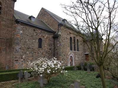 Asselt, RK h Dionysiuskerk 20, 2011.jpg