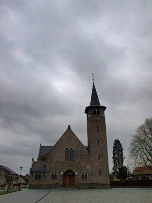 Lomm, RK kerk 11, 2011.jpg