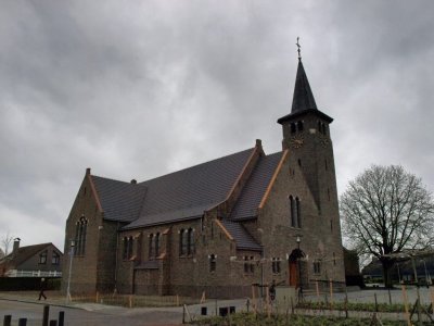 Lomm, RK kerk 13, 2011.jpg