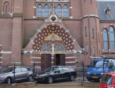 Woerden, RK Bonaventurakerk 12, 2011.jpg