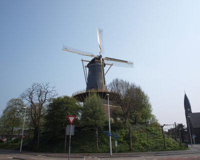 Woerden, molen 11, 2011.jpg