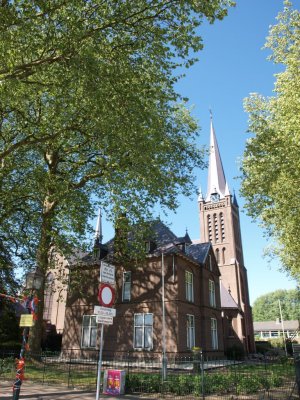 Nieuwegein (Vreeswijk), RK Barbarakerk 11, 2011.jpg