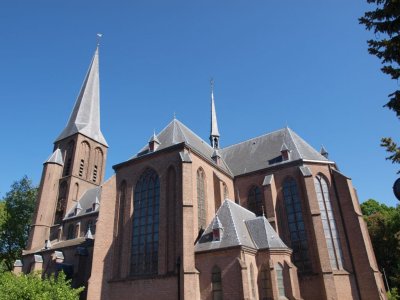 Nieuwegein, RK Nicolaaskerk 13, 2011.jpg