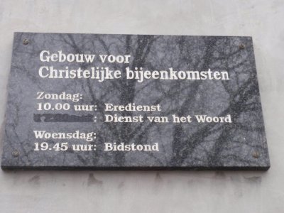 Almelo, Gebouw voor Christelijke bijeenkomsten 22 [004], 2011.jpg