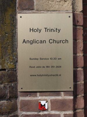 Utrecht, holy trinity Anglican church 12, 2011.jpg