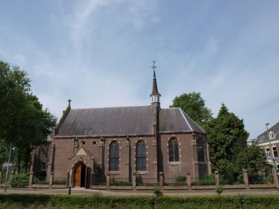 Utrecht, holy trinity Anglican church 24, 2011.jpg