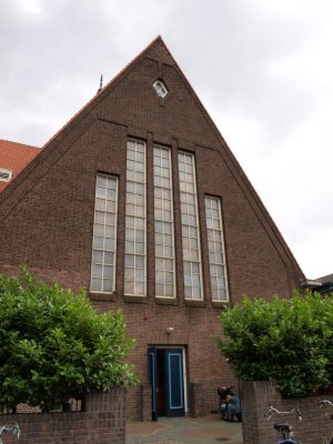 Utrecht, voorm geref kerk nu moskee Turks 13, 2011.jpg
