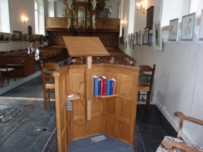 Roordahuizum, PKN kerk 14 [004], 2011.jpg