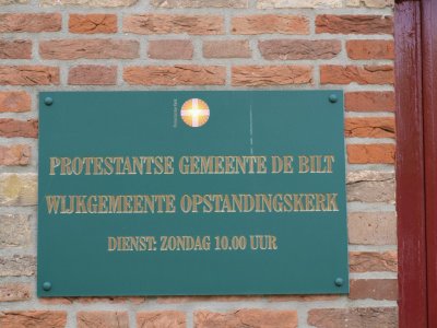 Bilthoven, PKN Opstandingskerk 14, 2011.jpg