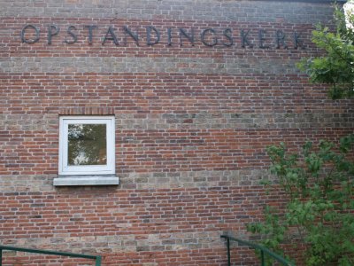 Bilthoven, PKN Opstandingskerk 21, 2011.jpg