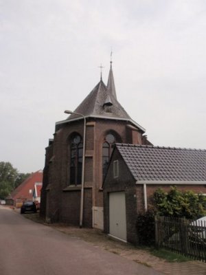 Kuinre, RK kerk voorm 16 [004], 2011.jpg