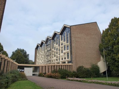 Veenendaal, herv gem Sionskerk 13, 2011.jpg