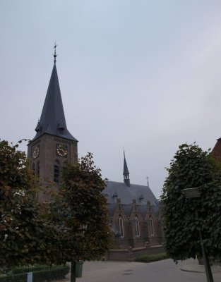 Netterden, RK st Walburgiskerk 11, 2011