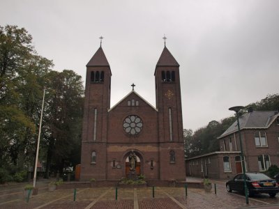 Ulft, RK st Anthoniuskerk 11, 2011.jpg