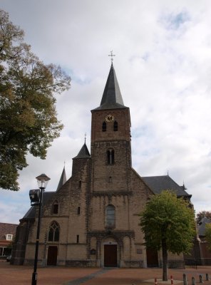 Wehl, RK Martinuskerk 15, 2011.jpg