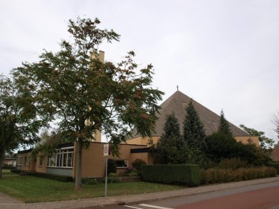Dinxperlo, RK De Goede Herderkerk 11, 2011.jpg