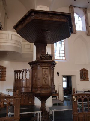 Putten, herv gem Oude Kerk 27, 2011.jpg