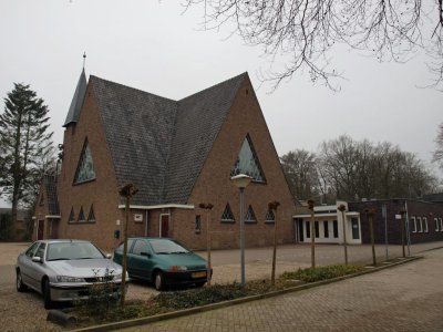 Soest, prot gem Emmakerk 16, 2012.jpg