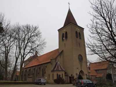 Soest, RK heilige familiekerk 12, 2012.jpg