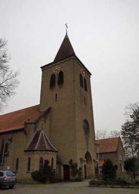 Soest, RK heilige familiekerk 13, 2012.jpg