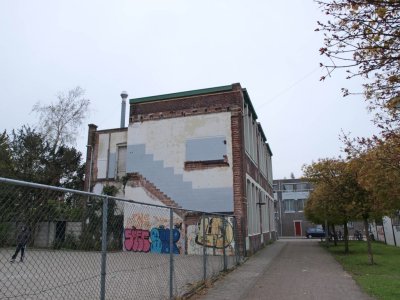 Amsterdam, moskee Surinaams Masjid Noori Bessemerstraat 16, 2012.jpg
