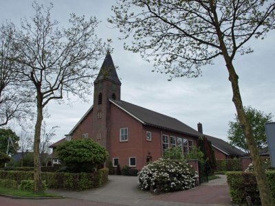 Zwartebroek, geref kerk 11, 2012.jpg