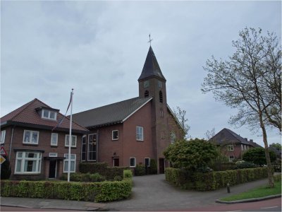 Zwartebroek, geref kerk 14, 2012.jpg