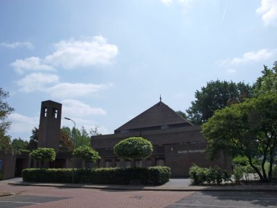 Barneveld, herv gem Goede Herderkerk 13, 2012.jpg
