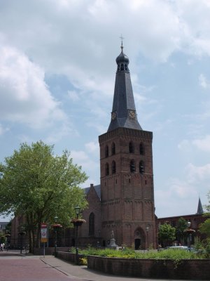 Barneveld, herv gem Oude Kerk 23, 2012.jpg