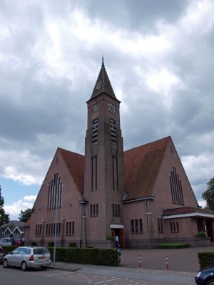 Voorthuizen, geref kerk 12, 2012.jpg