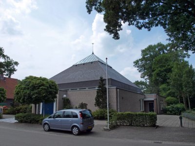 Ermelo, chr geref kerk De Voorhof 11, 2012.jpg