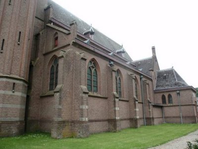 Vilsteren, RK Willibrorduskerk 12 [004], 2012.jpg