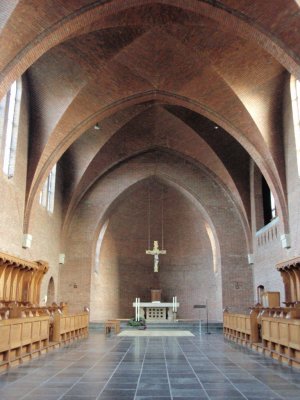 Egmond Binnen, Abdijkerk interieur, 2007