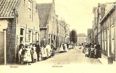 Strijen, Kerkstraat, circa 1910.jpg