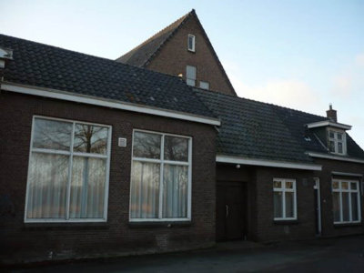 Dokkum, prot gem achterzijde Oosterkerk met voormalige kosterswoning [004], 2007