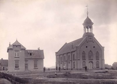 Overdinkel, NH kerk en pastorie 2, circa 1909