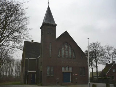 Lioessens, geref kerk 4 [004], 2008