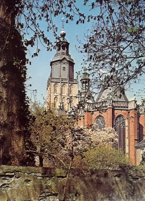 Zutphen, St Walburgkerk, circa 1975.jpg