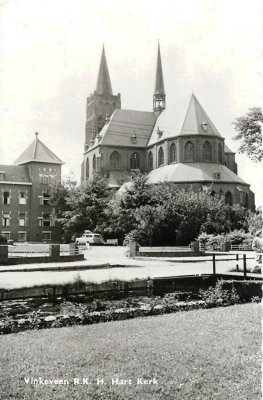 Vinkeveen, RK Heilige Hartkerk.jpg