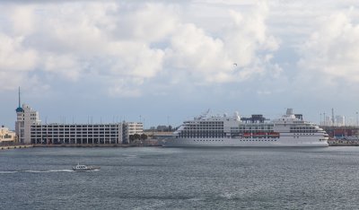 Regent's Seven Seas Navigator