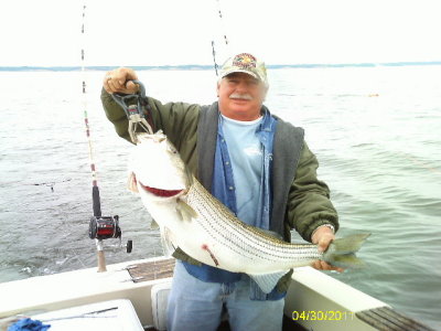 Charlie (Buck) Hicks of the Hunkerdown during the Spring Rockfish Season.