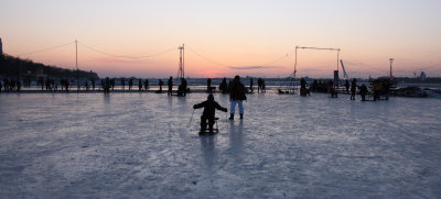 SONGHUA RIVER HARBIN CHINA - ACTIVITY ZONE! (65).JPG