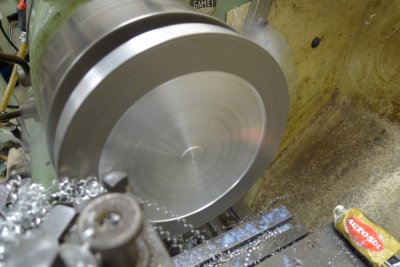 Adjustable lens mount