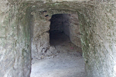 De binnenkant van het lege graf