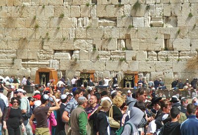 Bij de klaagmuur in Jeruzalem